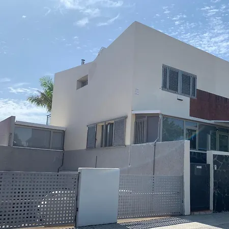 Semesterbostad Con Piscina Privada Palmeras *